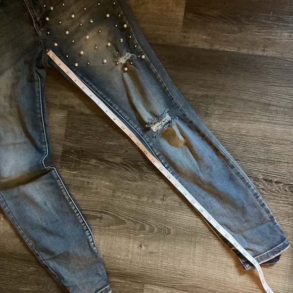 Pearl Accented Blue Jeans - Picture 6 of 8